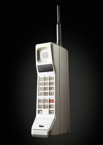 Cine a inventat telefonul mobil