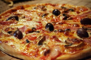 Cine a inventat pizza