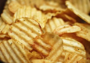 Cine a inventat chipsurile