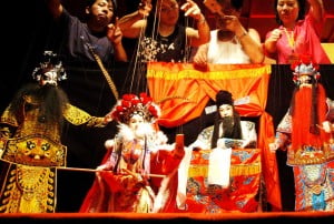 Cine a inventat teatrul de papusi