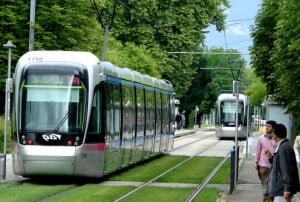 Cine a inventat tramvaiul