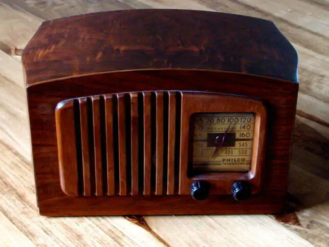 Cine a inventat radioul