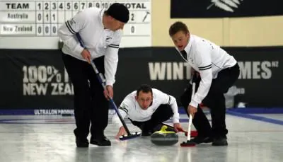 Cine a inventat curlingul